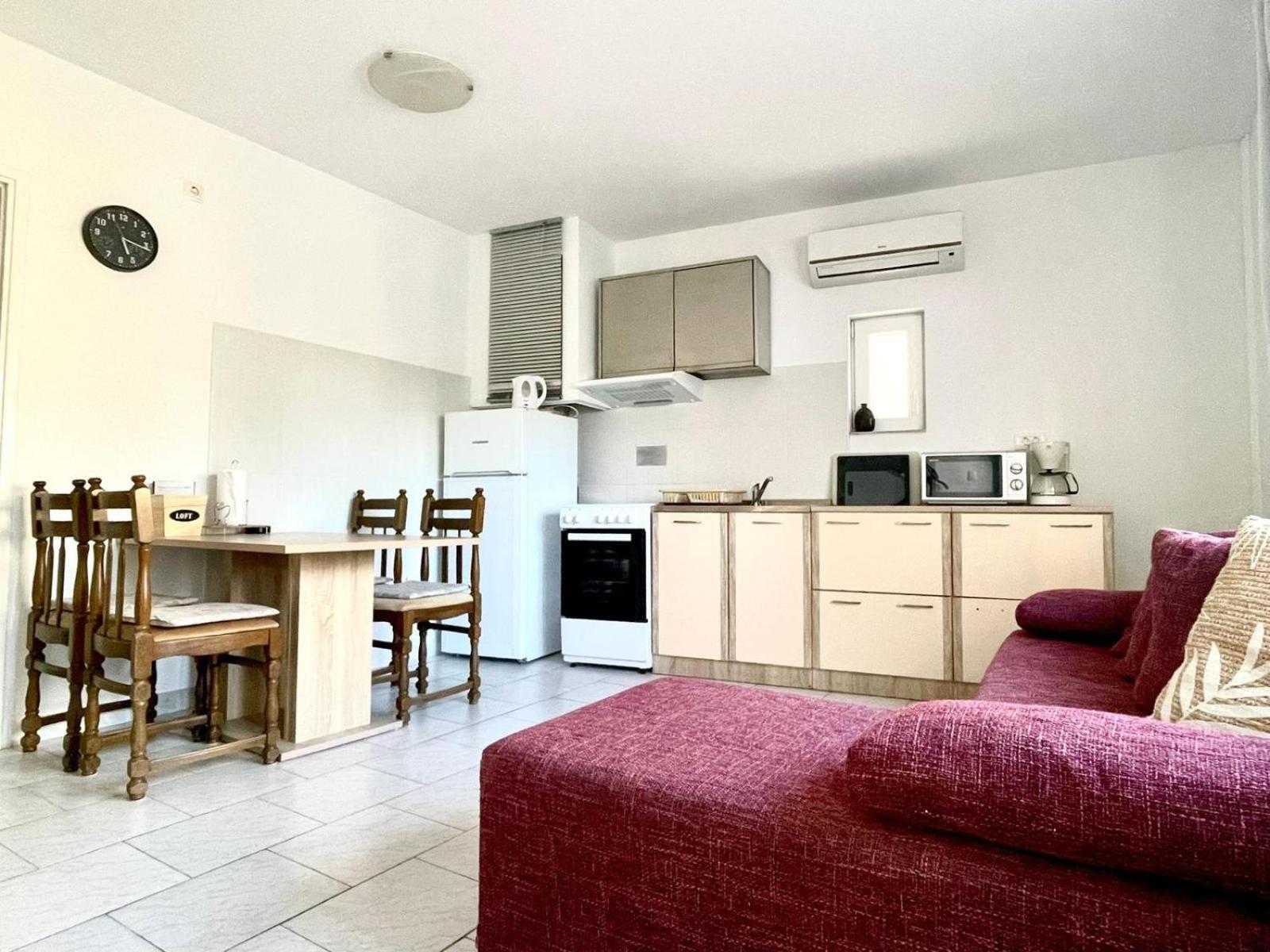 Apartmani Mauro Sa Terasom Crikvenica Luaran gambar