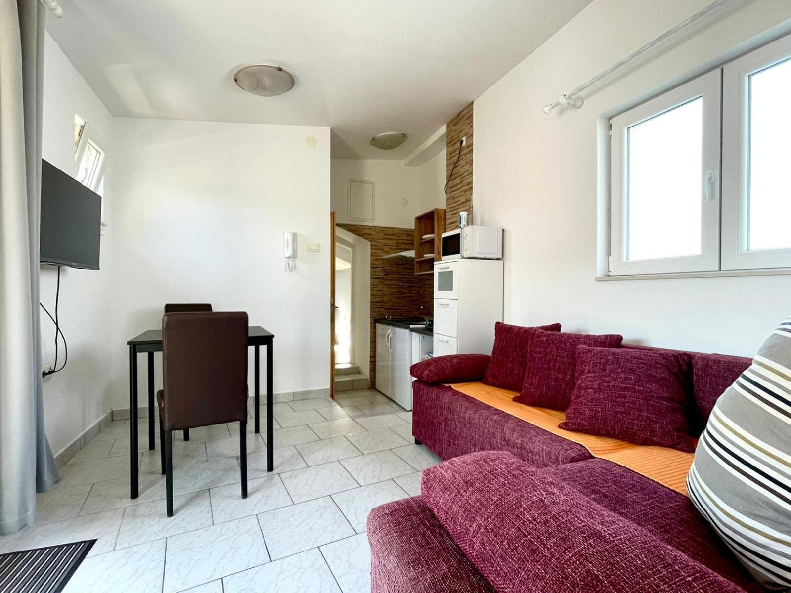 Apartmani Mauro Sa Terasom Crikvenica Luaran gambar